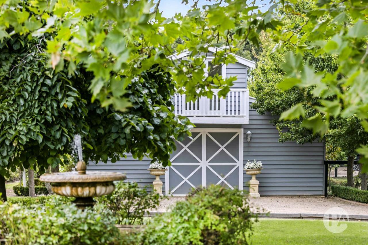 Farm Stay Maple Cottage At Wilindi Estate Tyabb Kültér fotó